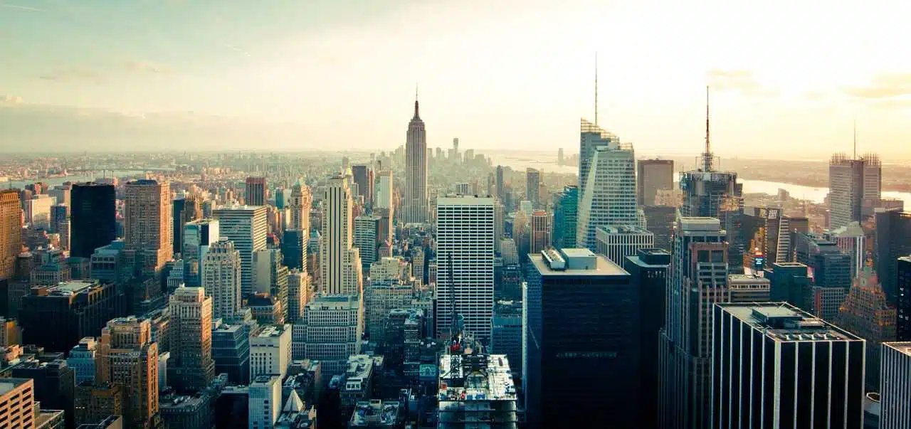 New York, New York: come visitare la Grande Mela e divertirsi viaggiando - visitare New York - Look Out News