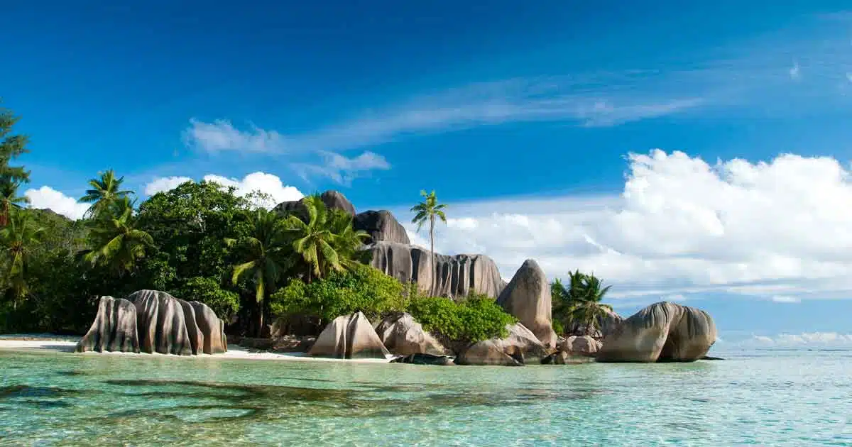 Anse-Source-d'Argent-La-Digue-Seychelles