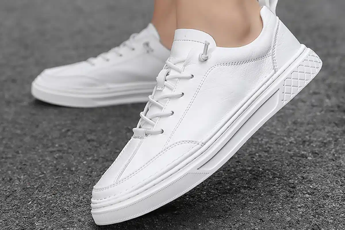 Mantenere le sneakers bianche rispettando l'ambiente - sneakers bianche - Look Out News