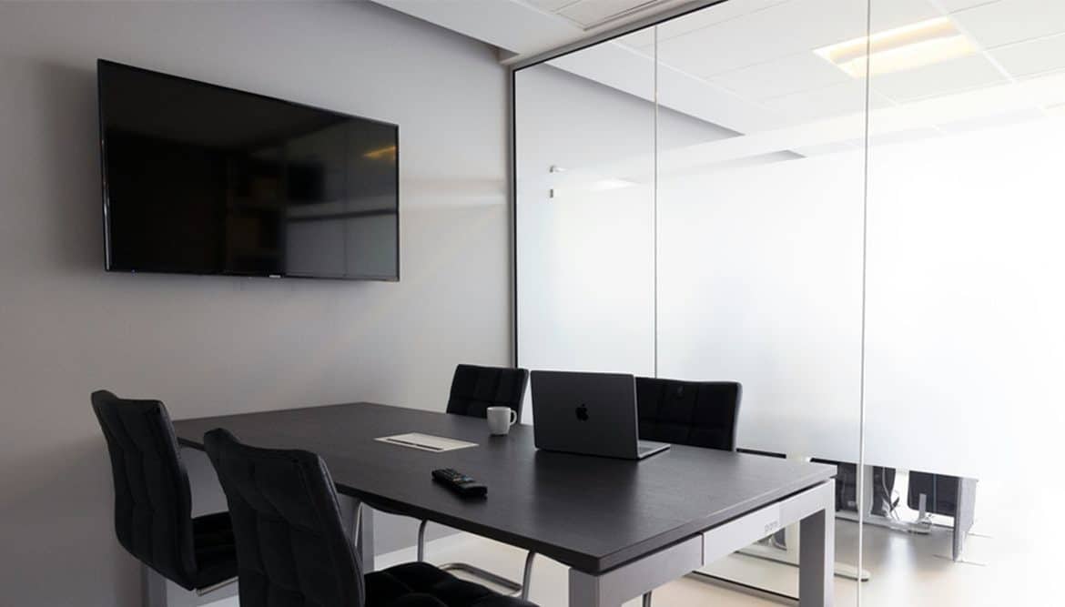 Noleggio tv e monitor professionali: prezzi, vantaggi e soluzioni smart - - Look Out News