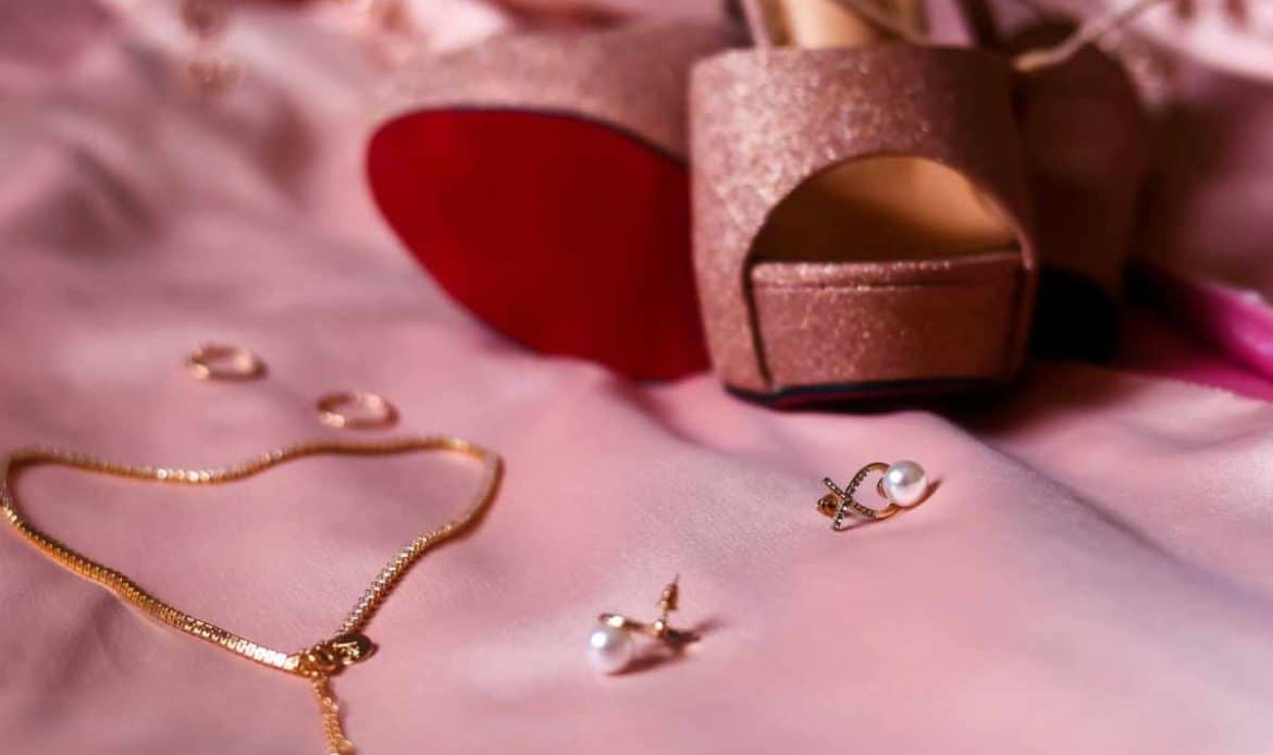 Accessori donna: i must have che completano ogni look - - Look Out News