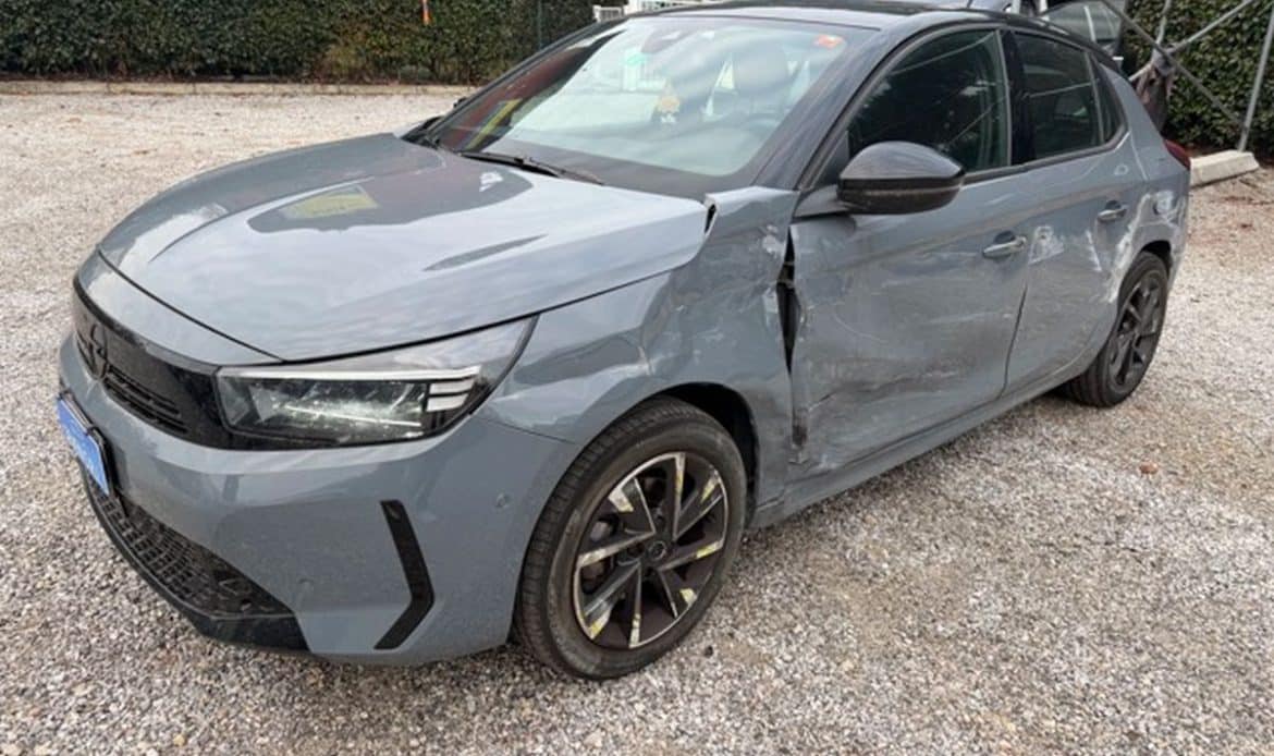 Acquisto auto incidentata: quando conviene vendere invece di riparare - - Look Out News