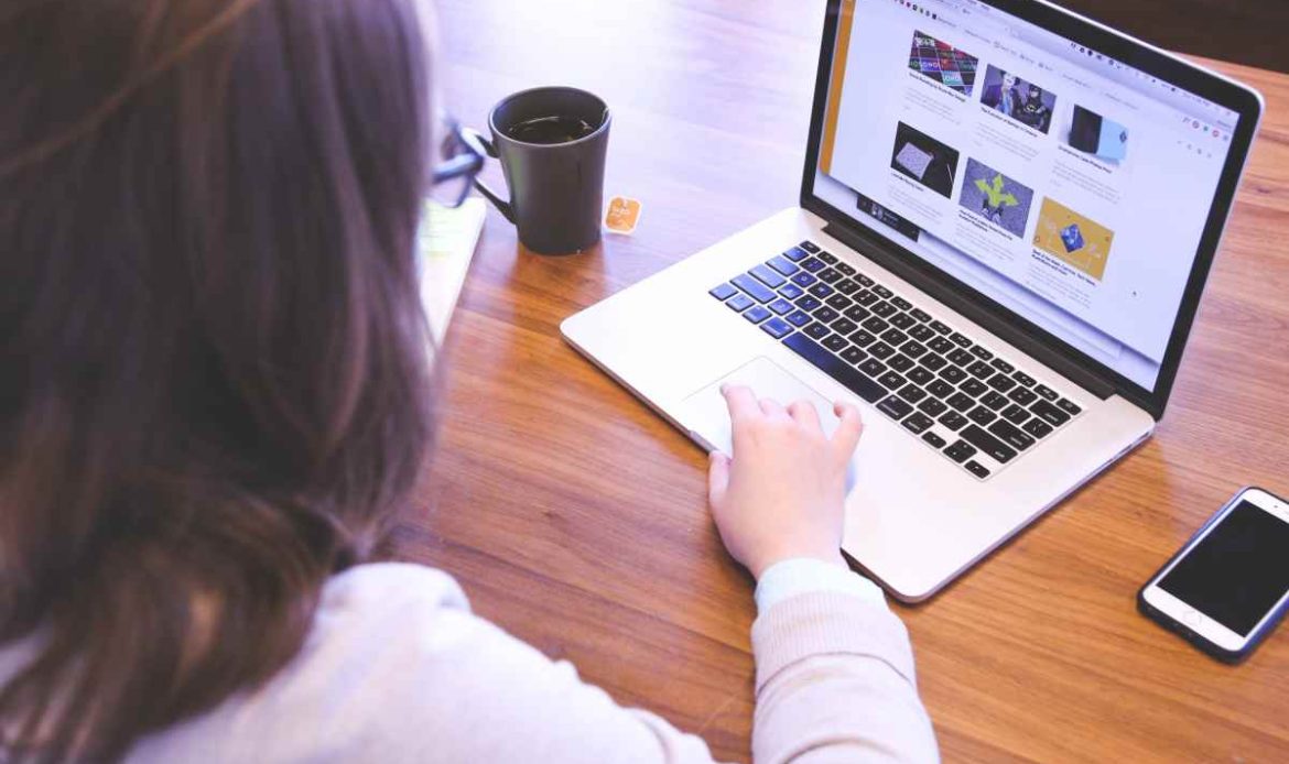 Come unire due foto in un unico file pdf: guida completa - - Look Out News