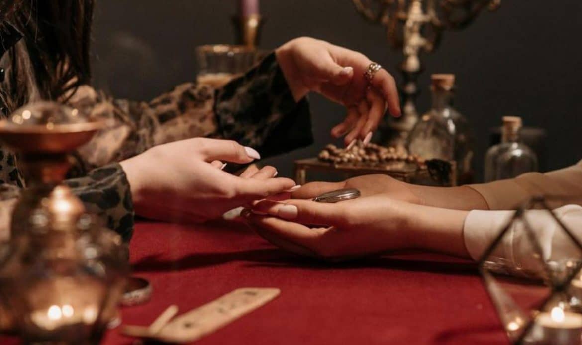 Ecco come riconoscere le influenze negative nella vita quotidiana - - Look Out News Ecco come riconoscere le influenze negative nella vita quotidiana - - Look Out News